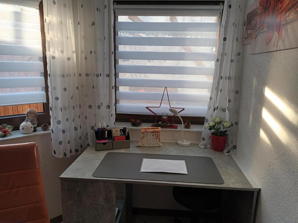 Ferienwohnung Kiruga 키펜하임 외부 사진