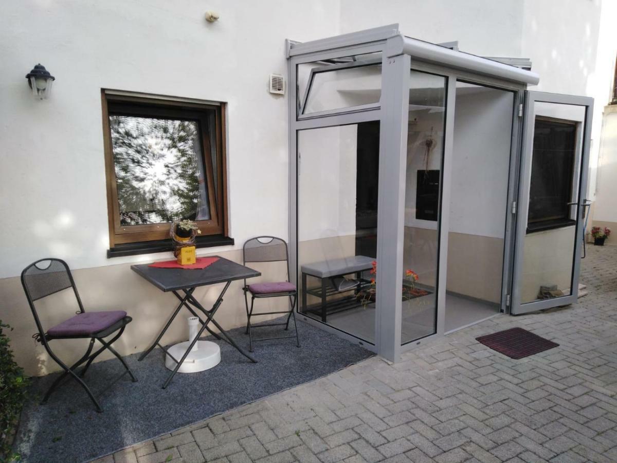 Ferienwohnung Kiruga 키펜하임 외부 사진